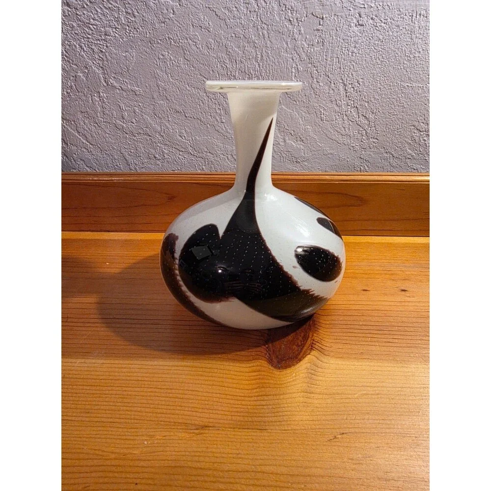Vintage Hand Blown Art Glass Vase Brown White Controlled Bubble Studio Glass 7